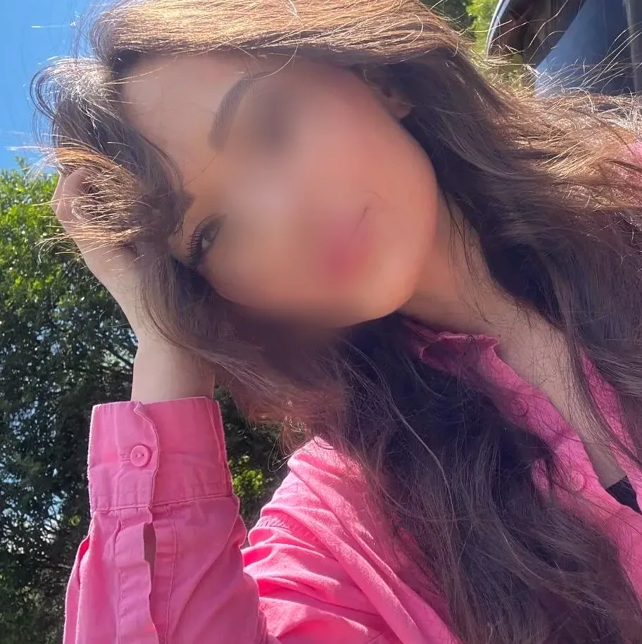 Alessandra, 25 anni